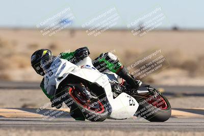 media/Dec-07-2025-CVMA (Sun) [[3e7d2de5dc]]/Race 11-Formula 2-CVMA Hooligans-American Thunder/